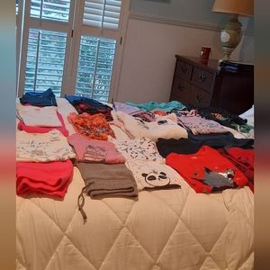 SOLD OUT  20 all  warm top sets and pajamas all together, 6/ 7/8/ years in girls